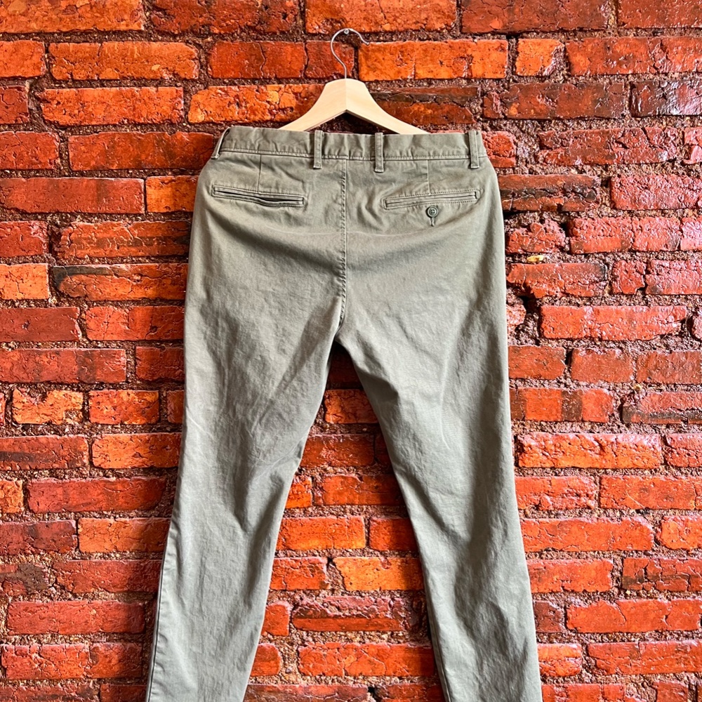 J. Crew - Men's Skinny Chinos - Picture 2 of 4
